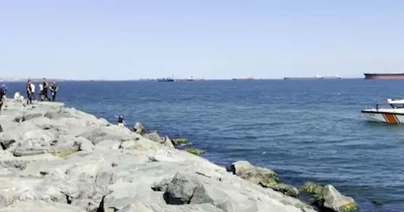 İstanbul da denizde kadın cesedi bulundu