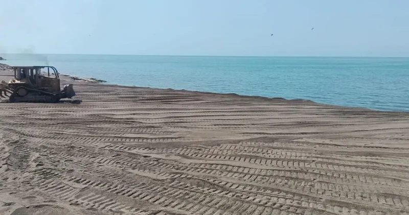 Düzce’nin Akçakoca ilçesinde hava şartları sebebiyle denize girmek yasaklandı