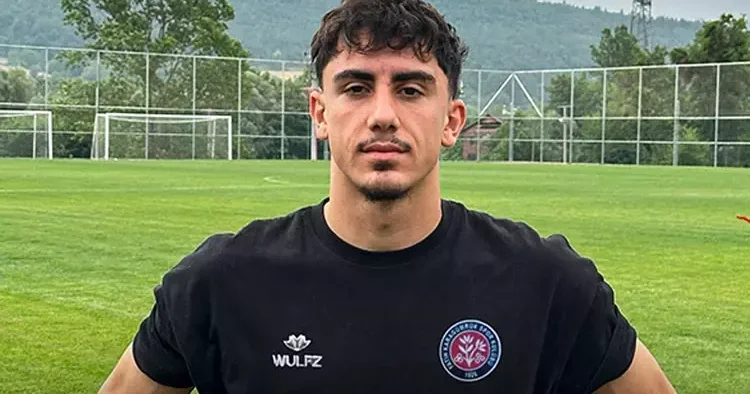 Fatih Karagümrük, Mustafa Berk Özköroğlu nu kadrosuna kattı