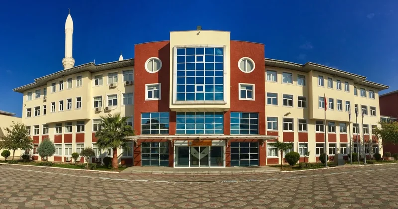 Kartal İmam Hatip in rekoru: İlk 10 da 6 birinci Sözcü Gazetesi