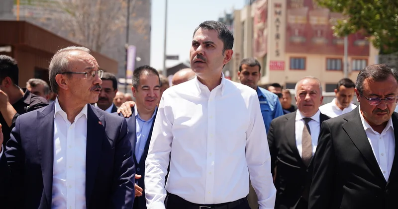 Bakan Kurum dan müteahhitlere uyarı Emlak Haberleri