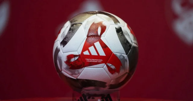 Süper Lig’in yeni sezon topu belli oldu: adidas Tiro yeşil sahalarda olacak Futbol Haberleri