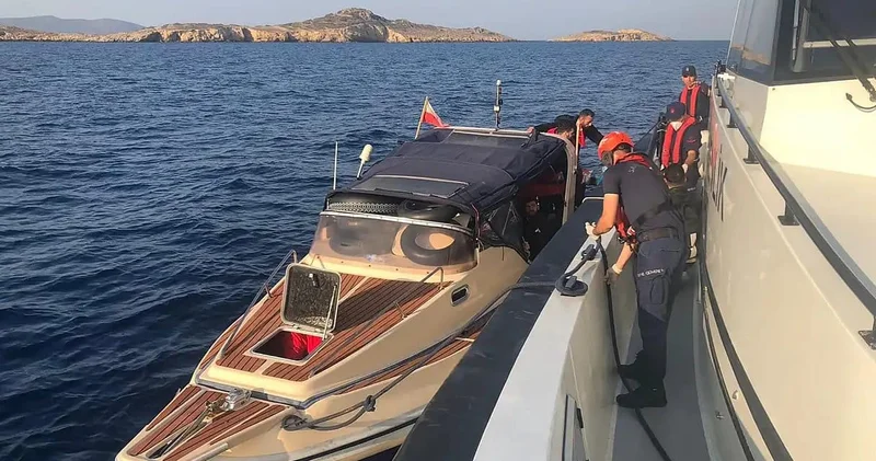 Datça açıklarında 22 düzensiz göçmen kurtarıldı