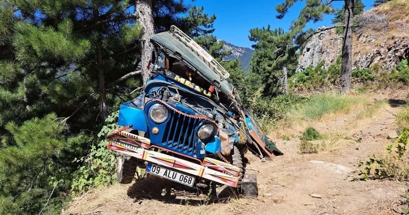 Cip şarampole uçtu, 3 kişi yaralandı