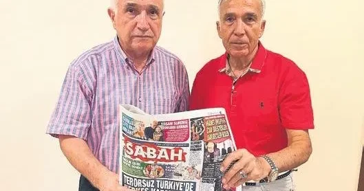 YAVUZ DONAT Kitabın ortasından