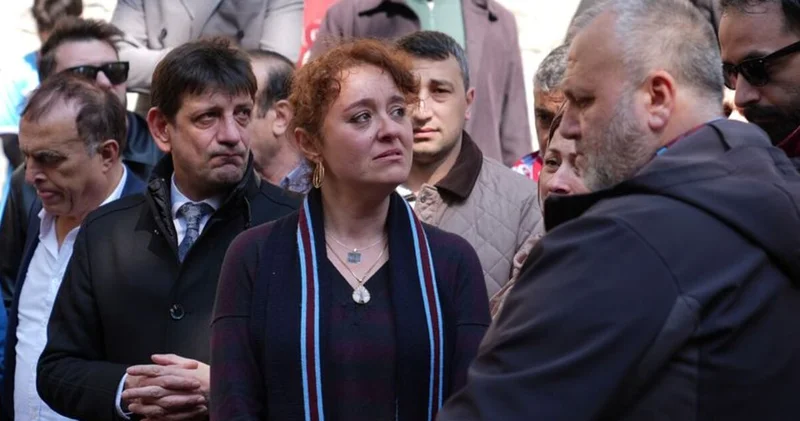 Yasemin Minguzzi den oturma eylemi Son dakika haberleri