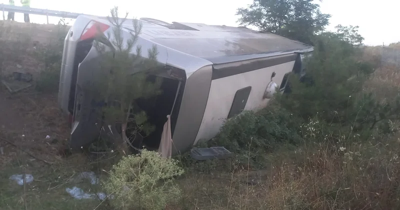 Balıkesir de yolcu otobüsü faciası! Can pazarı yaşandı, çok sayıda yaralı var