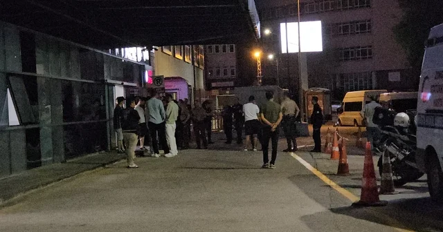 Düğün çıkışı husumetli olan akrabalarına bıçakla saldırdı: 2 kardeş ile babaanneleri öldü Zonguldak Haberleri