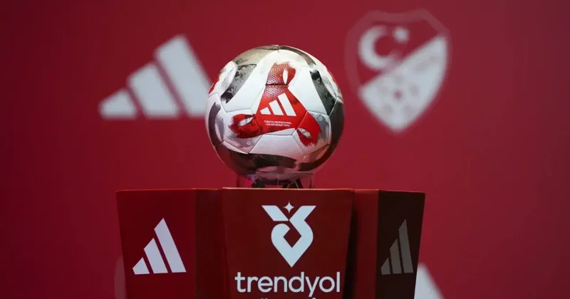 Süper Lig in resmi maç topu görücüye çıktı