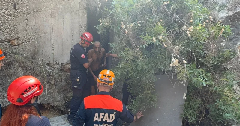 Antalya da falezlerden düşen kişi kurtarıldı