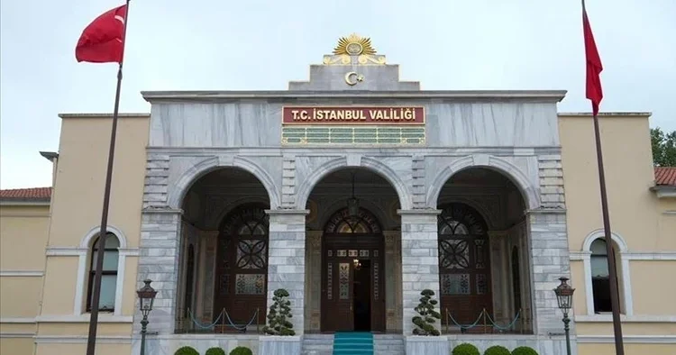 İstanbul da sahipsiz sokak hayvanları için yeni karar! Valilik duyurdu