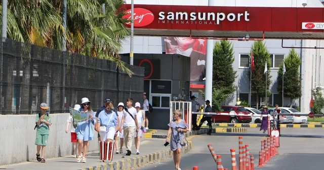 Astoria Grande kruvaziyeri, 1117 yolcusuyla Samsun da Samsun Haberleri