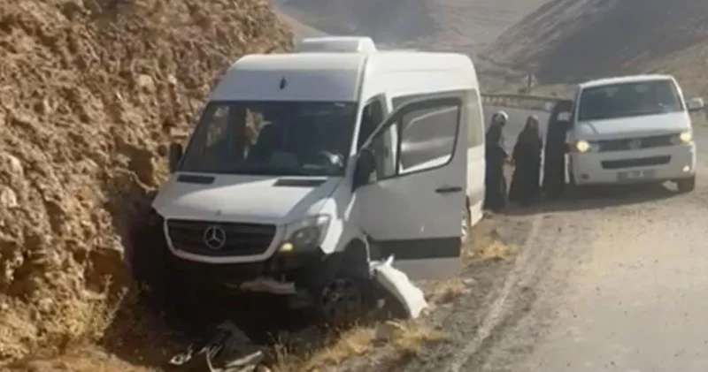 Freni boşalan minibüsteki 18 yolcu ölümden döndü