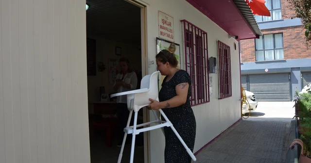 Kadın muhtarın mahallesinde ihtiyaç dışı eşyalar komşulara hediye ediliyor Eskişehir Haberleri