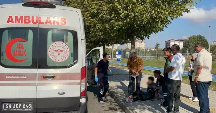 Otomobilin çarptığı elektrikli bisikletli çocuk yaralandı