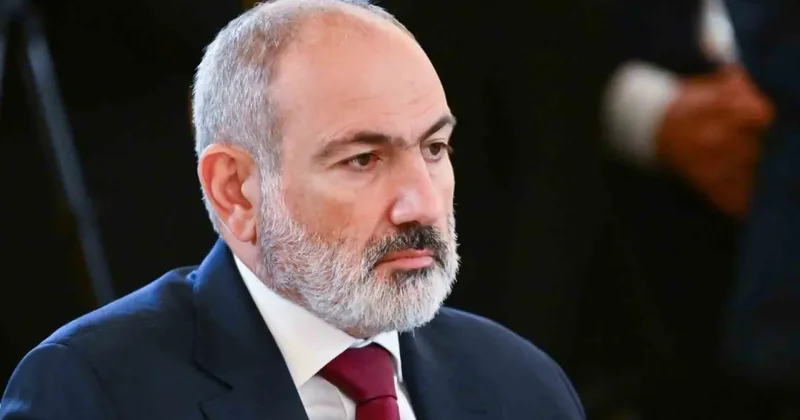Paşinyan dan Türkiye açıklaması: Sınırın açılacağına inanıyorum
