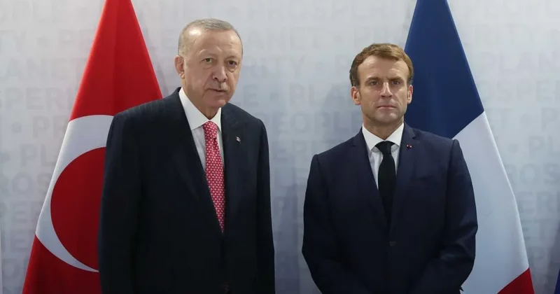 Son dakika! Başkan Erdoğan Macron ile görüştü! İsrail in pervasızlığı dizginlenmeli