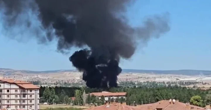 Son dakika... Kütahya Hava Er Eğitim Tugay Komutanlığı nda yangın