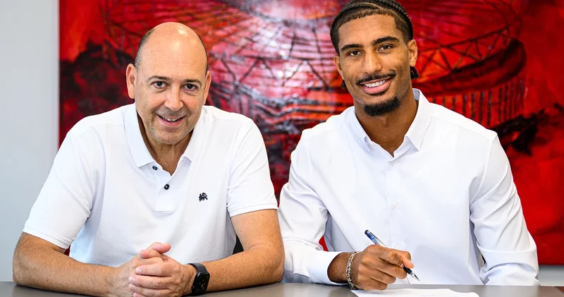 Bayer Leverkusen, Loic Bade yi kadrosuna kattı
