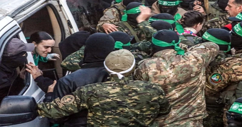 Hamas: Netanyahu esirlerin hayatını hiçe sayıyor