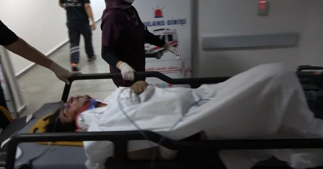 Tamir sırasında 5 inci kattan zemine çakılan asansör kabinindeki 2 işçi yaralandı Aksaray Haberleri