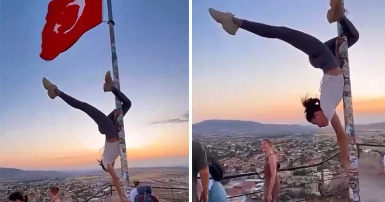 Bayrak direğine yapılan hareket tepkilere neden oldu