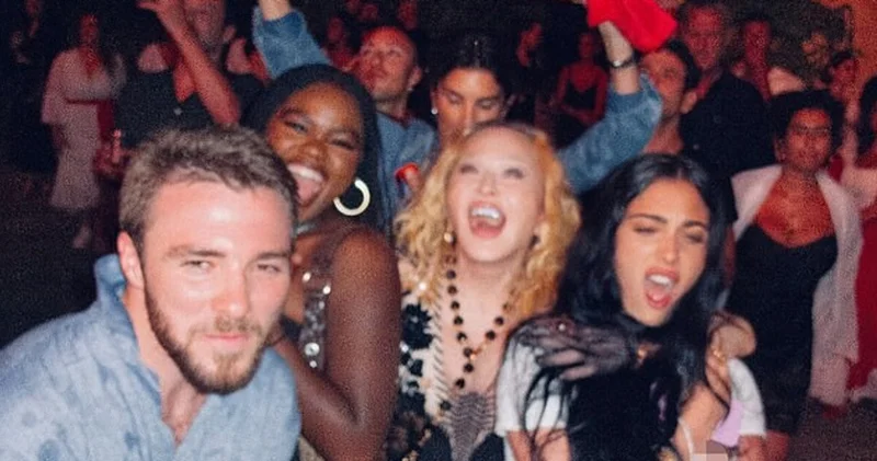 Madonna nın bitmeyen doğum günü: Hâlâ ağustos ayındayız, hâlâ doğum günüm