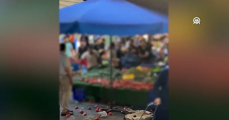 Pazar esnafıyla müşteriler arasında kavga: O anlar kamerada
