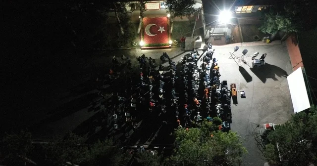 Kars ta hükümlüler açık havada sinema izledi Kars Haberleri