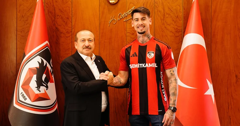 Gaziantep FK, İspanyol sağ bek Luis Perez i renklerine bağladı