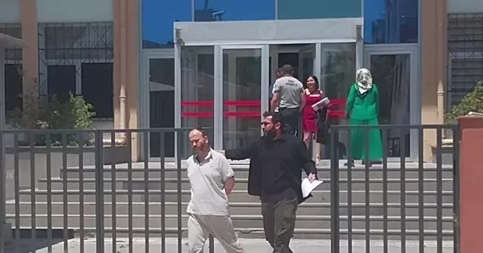 Yaşlı annesini boğazını keserek katletmişti! Cezaevinde hayatını kaybetti: Ölüm sebebi ise...