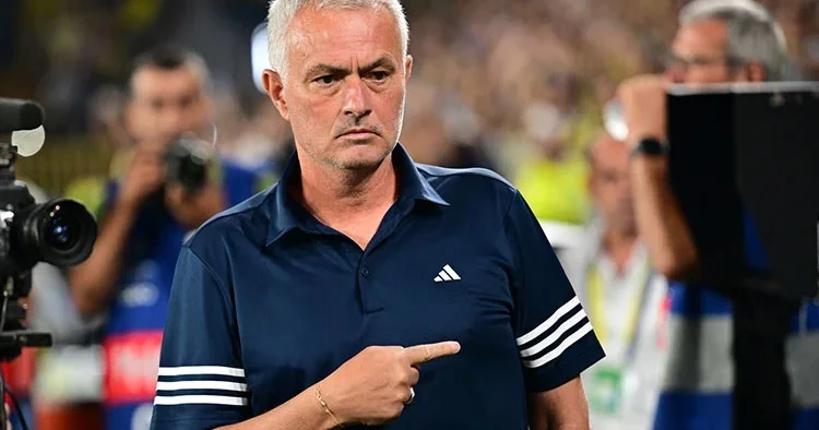Mourinho dan olay hareket! Fenerbahçe de 3. kez