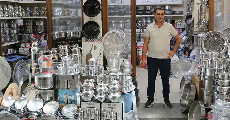 Bu çarşıdaki alışveriş yöntemi bildiklerinizden farklı Vatandaş görünce çok şaşırıyor