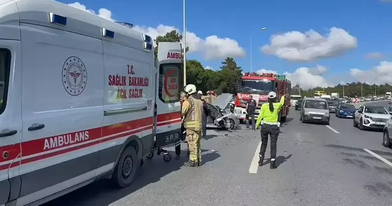 Şile Otoyolu nda kaza: 4 yaralı