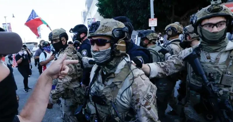 Kararı vali duyurdu: Polisin yüzünü gizlemesi yasaklandı