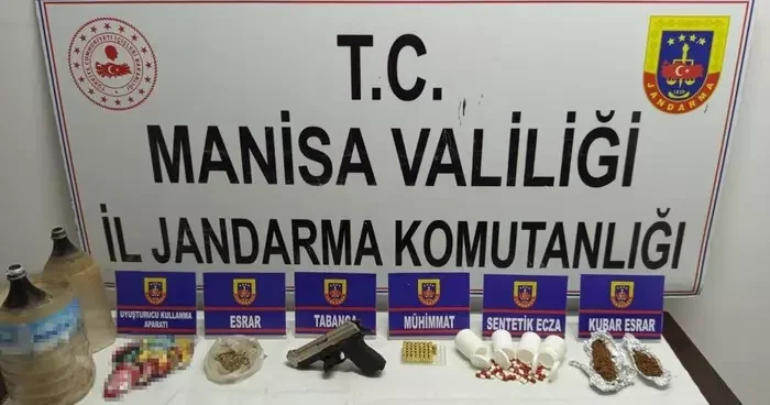 Manisa da uyuşturucu operasyonu: 2 gözaltı