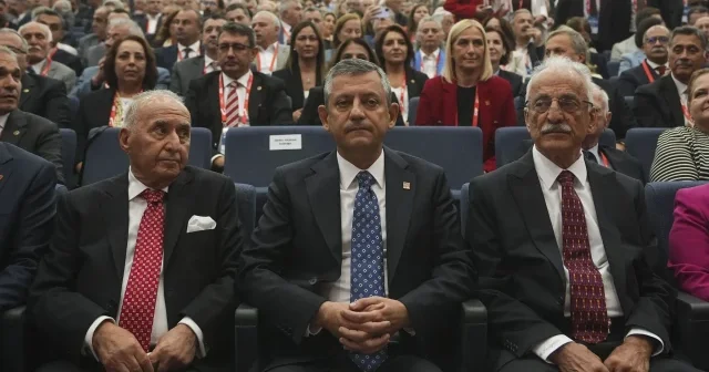 Özgür Özel tek aday: CHP’nin 22. Olağanüstü Kurultayı başladı Politika Haberleri