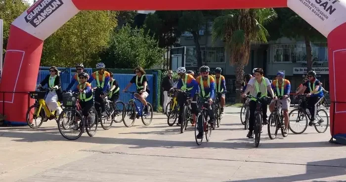 Samsun da Avrupa hareketlilik haftası bisiklet turu