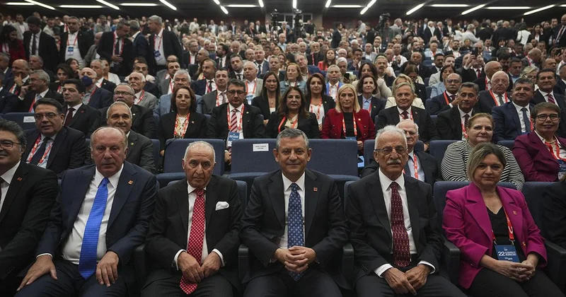 CHP nin 22. Olağanüstü Kurultayı nda seçimlere geçildi