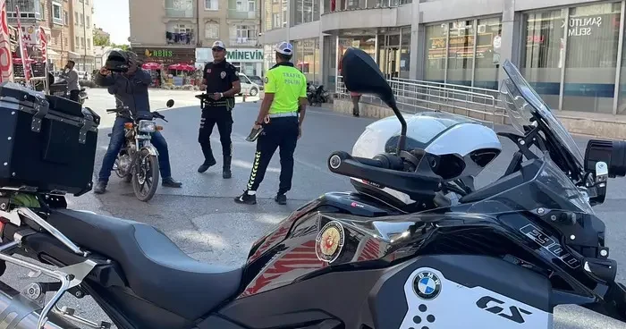 Karaman da motosiklet denetimleri sürüyor
