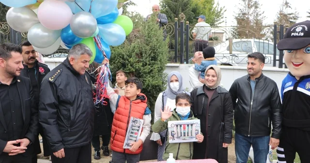 Sağlığına kavuşan Talha Sıraç, polis ağabeyleriyle buluşup motosiklete bindi, balon uçurdu Erzurum Haberleri