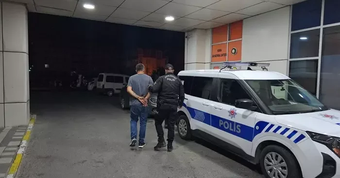 Tekirdağ da trafikte aracından havaya ateş açan sürücü gözaltına alındı