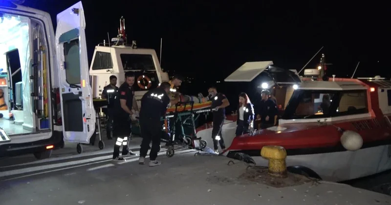 Tekne kazasında yaralanan kişi deniz ambulansı ile kurtarıldı
