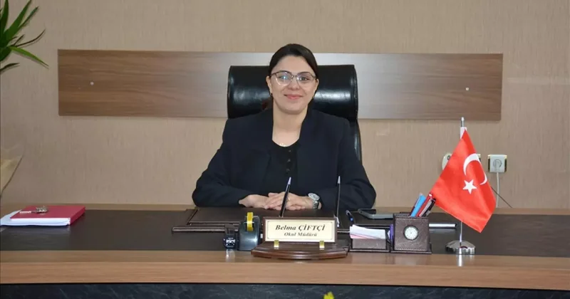 Mezun olduğu aşçılık lisesinin ilk kadın müdürü oldu