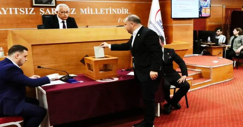 AKP Bayrampaşa açıklaması: Usule aykırı, biz kazandık