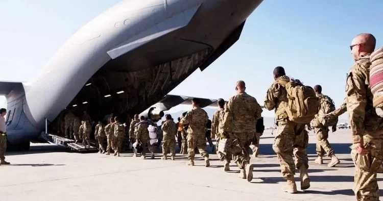 Pentagon Afgan üssüne geri dönmek istiyor