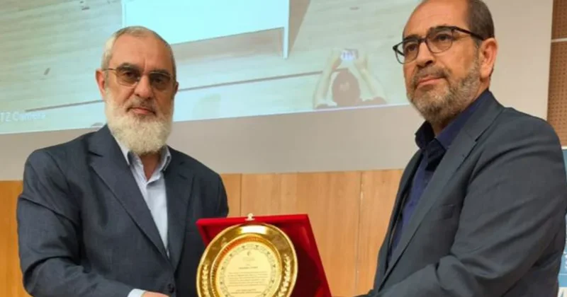 “6 yaşındaki çocuk evlenebilir” diyen Nurettin Yıldız’a İl Milli Eğitim Müdürü ve müftüden plaket! Sözcü Gazetesi