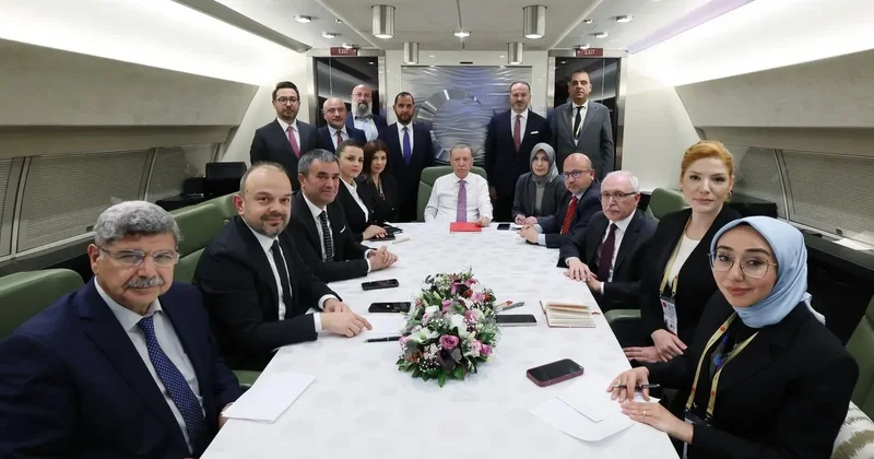 Başkan Erdoğan dan yeni anayasa mesajı: Darbe anayasasıyla Türkiye geleceğe yürüyemez