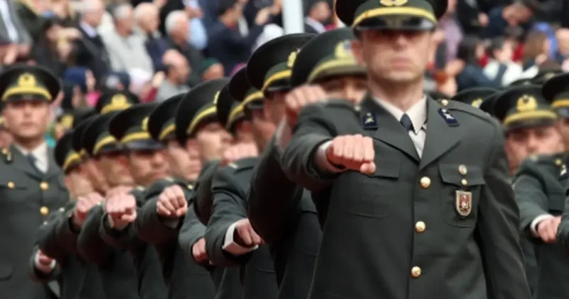 Cumhurbaşkanına TSK da ihraç yetkisi veren düzenleme geri çekildi