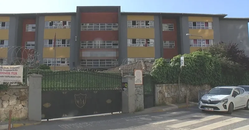 Okulda akran vahşeti: Arkadaşını teneffüste bıçakladı!